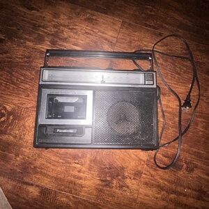 Vintage Panasonic Radio/cassette player